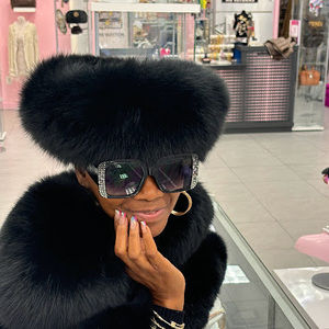 Meet your Posher, Terry